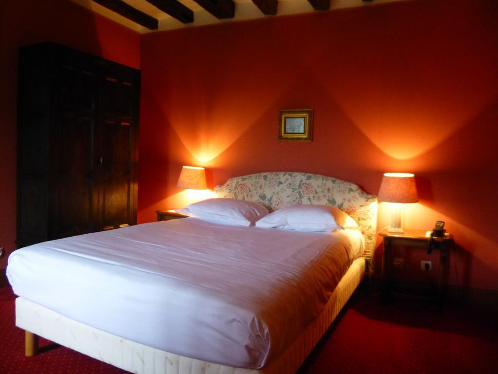 Chateau De Chissay, Hotel De Charme Pres De Chenonceau Et Le Zoo De Beauval ภายนอก รูปภาพ