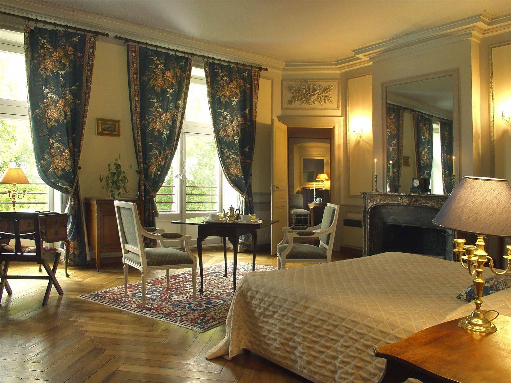 Chateau De Chissay, Hotel De Charme Pres De Chenonceau Et Le Zoo De Beauval ภายนอก รูปภาพ